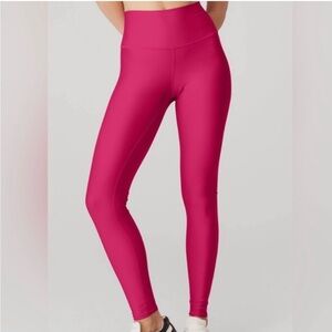 Alo yoga high rise airlift legging. Full length. Magenta crush. Size small.